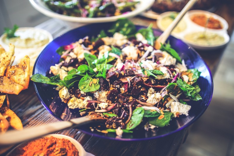 salad-healthy-diet-spinach-2